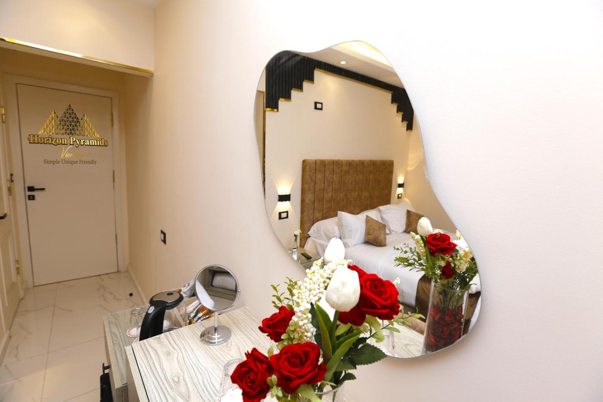 Kafret el-Gabal Horizon Pyramids View Inn מראה חיצוני תמונה