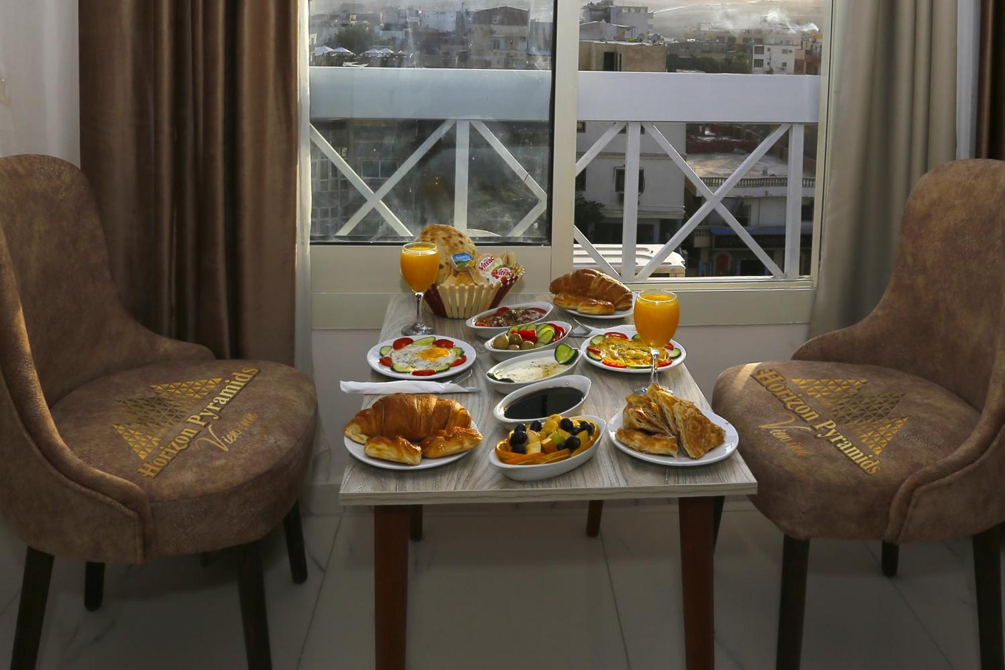 Kafret el-Gabal Horizon Pyramids View Inn מראה חיצוני תמונה